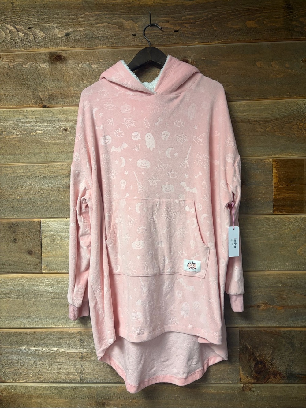 Jaclyn NWT Hocus Pocus Pink Wearable Blanket Hoodie Snuggie Pink S/M Lounge